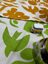 Load image into Gallery viewer, Paper Chase Tea Towel Set in Green and Mustard.
